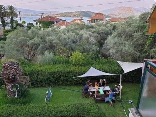 Guesthouse Emi Lygia  Esterno foto